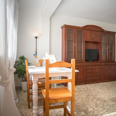 Delfín Playa Basic Ha Apartment Cádiz Exterior foto