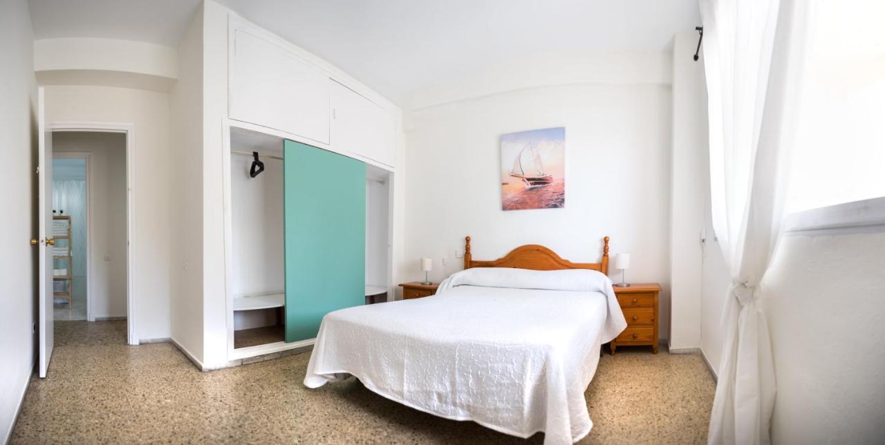 Delfín Playa Basic Ha Apartment Cádiz Exterior foto